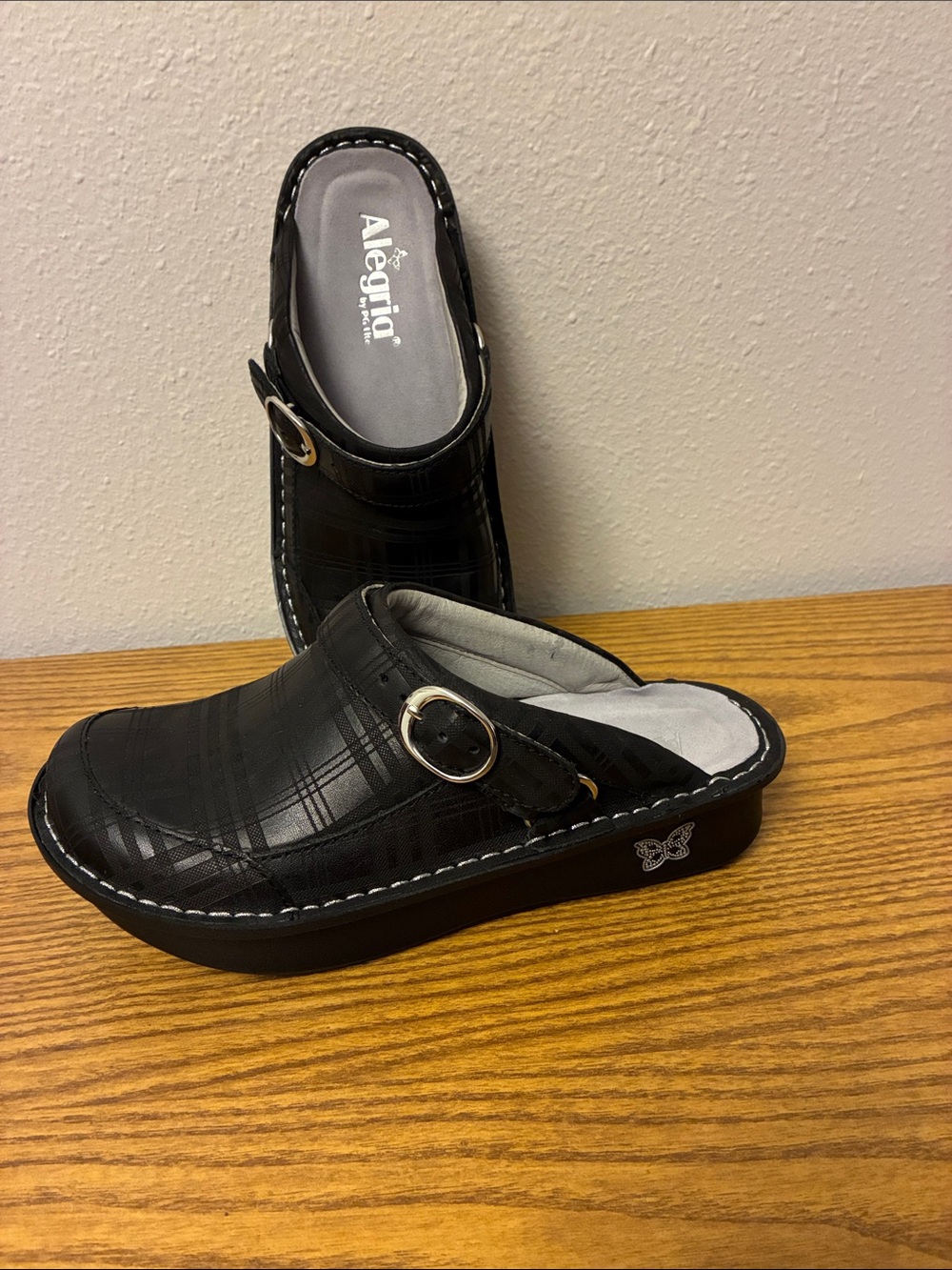 Alegria Seville Clogs